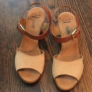 Clark's Cushion Soft Wedge Sandals
